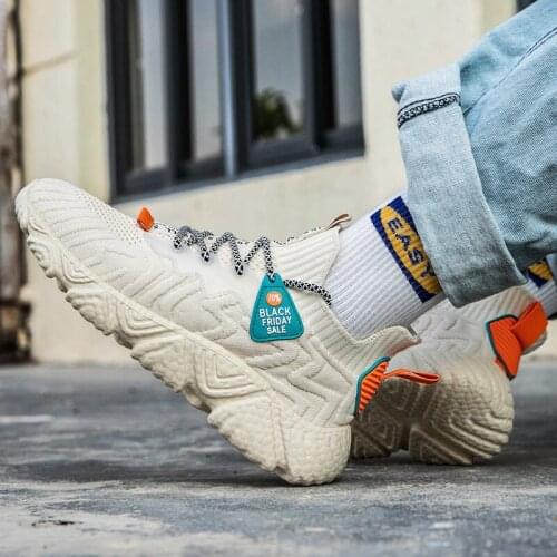 2021 Mens Soft Sole Jogging Shoes Mens Rubber Sole Outdoor Walking Sneakers Black White Sneakers