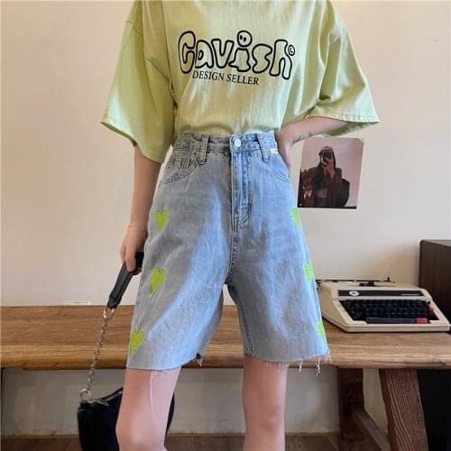 4 Sizes Heart Pattern Embroidered College Wind All Match Fashion Basic Summer Preppy Style Street 2021 New Women Denim Shorts