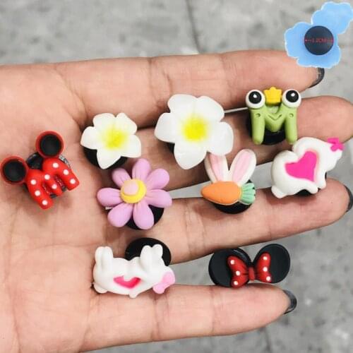 Hot Sales 1pcs Flower Heart Resin Kids Shoes Accessories Garden Shoe Decorations For Wristband Croc Jibz Charm