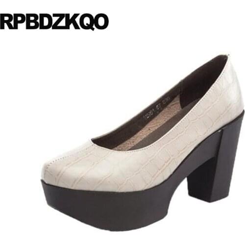Snakeskin High Quality Women Size 4 34 Genuine Leather 2021 Pumps Round Toe Thick Heels Snake 33 Red Patent Platform Shoes Beige