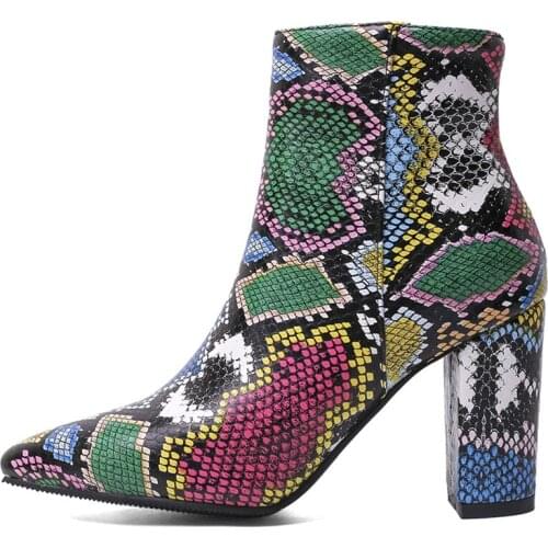 Zipper Women Boots Snake Print Ankle Boots Woman Square Heel Fashion Pointed toe Ladies Sexy shoes 2020 New Chelsea Boots