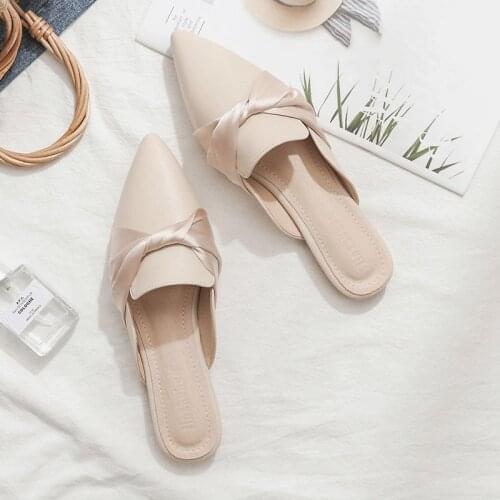 Closed Toe Half Slippers for Women Slip-on Lazy Slippers 2020 New Flat Pointed Toe All-Matching Womens Slippers for Outer Wear