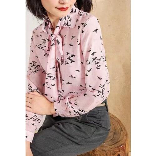 2021 Spring Summer Fashion Silk Blouses High Quality Women Bow Collar Vintage Single Breasted Long Sleeve Black / Pink Shirt