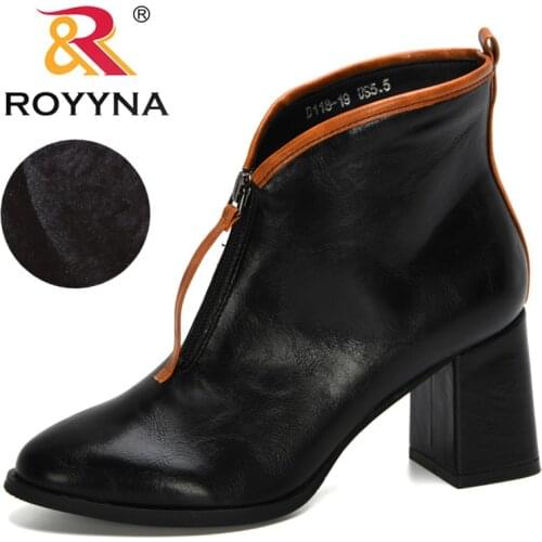 ROYYNA 2020 New Designers Plush Ankle Boots Women Fashion Shoes Round Toe Flats Boots Ladies Zipper Casual High Top Shoes Trendy