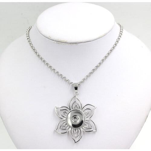 10pcs/lot Wholesale 6 Petal Flower Snap Necklace Interchangeable Floral Pendants Necklace Fit 18mm Buttons Jewelry DIY Collier