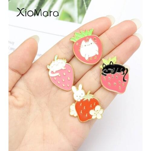 Strawberry Lapel Pins Cartoon Cat Rabbit Sweet Cake Brooches Metal Badge Jewelry Bag Clothes Lapel Buckle Food Jewelry