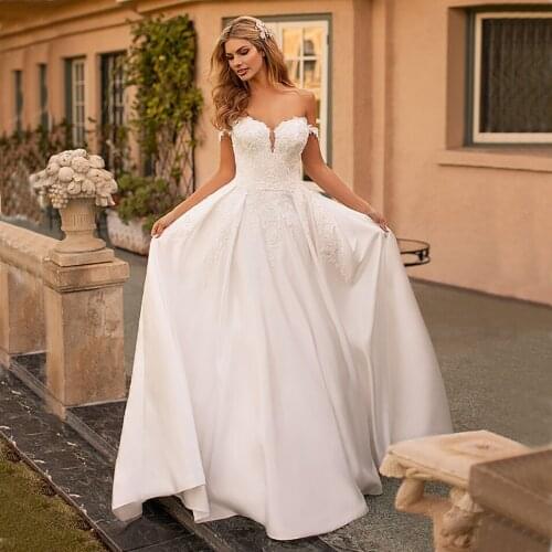 A Line Wedding Dresses 2020 Boho Elegant Stain Wedding Gowns Backless Lace Appliques Bride Dress For Women