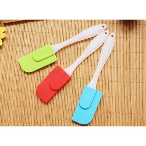 3PCS/LOT Cake Butter Cream Spatula Oil Bread Scraper Brush Silicone Baking Pastry Tools Kitchen Gadget JC 0553