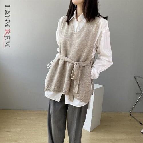 LANMREM Bandage Knitted Sweater Vest Female V Neck Solid Color Loose Side Split 2021 Autumn All Match Fashion Top 2C2163