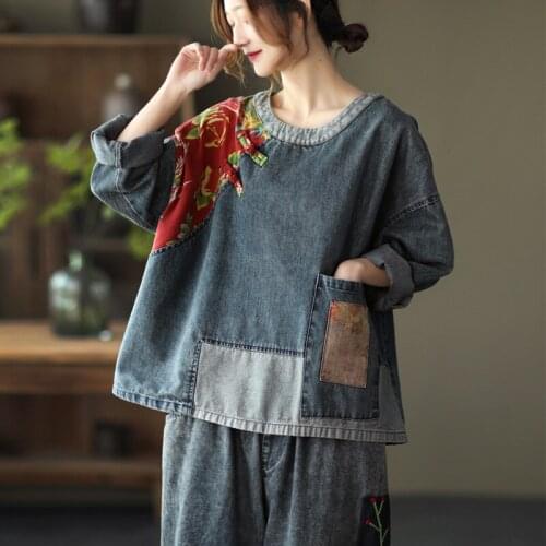 Women Denim T-Shirts Vintage Patchwork Floral O-Neck Long Sleeve Loose Pullover Spring Clothing Chinese Style Female Jeans Tops