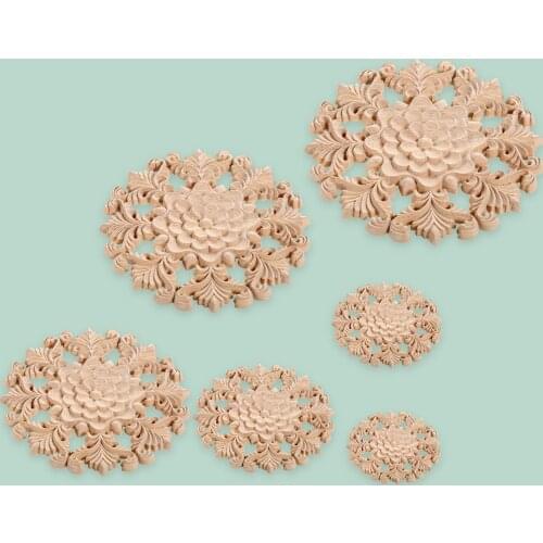 1pc Round Wood Carved Decal Corner Onlay Applique Frame Flower Cabinets Home Door Furniture Decor Applique Unpainted Hollow 3D