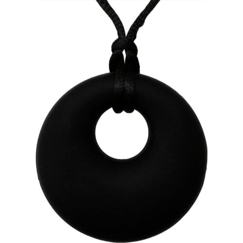 2 Pack Boys Girl Sensory Chew Necklace Silicone Chewy Pendant Jewelry for Autism