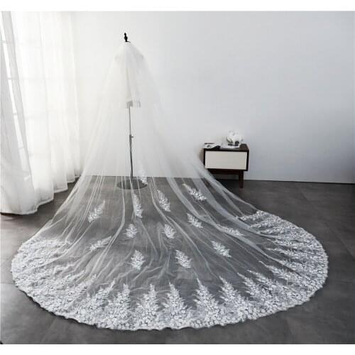 NEWEST Wedding Veil Long One Layer Shiny Bling Glitters Lace Appliques Edge Cathedral Length Bridal Lace Veil for Bride