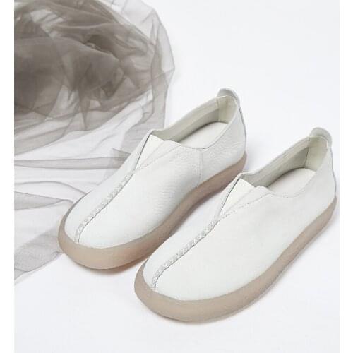 2019 spring new handmade leather soft sole shoes casual women shoes small white shoes set feet deep mouth womens shoes