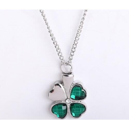 Necklaces & pendants Four Leaf Clover crystal Perfume box necklace Can put the pets ashes into it wholesale
