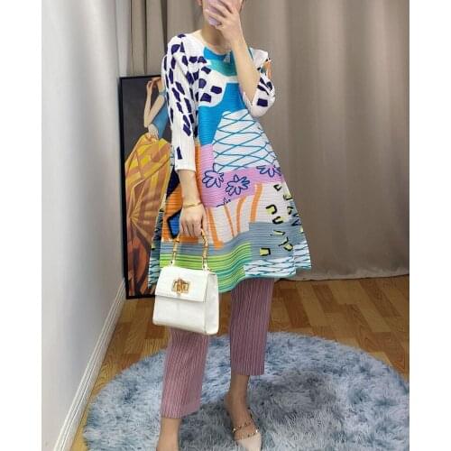 CHANGPLEAT 2021 womens spring new loose dress Miyak Pleated Fashionable large size printed thin silhouette A-line dress tide