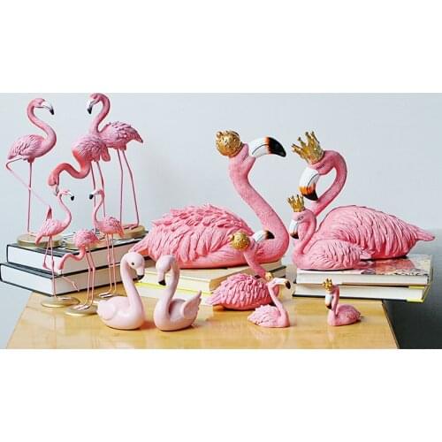 Nordic Resin Pink Flamingo Home Decor Figurines Bedroom Cute Decoration Valentines Birthday Party Gift Home Decoration Crafts