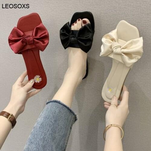 Womens Slippers Bow Fairy Wind Sandals Female Flat-bottom Non-slip 2021 Summer New Seaside Beach Slippers