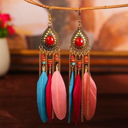Summer Bohemia Feather Earrings For Women Vintage Stone Beads Earrings Gold Chain Hippie Beach Jewelry Boucle D'oreille