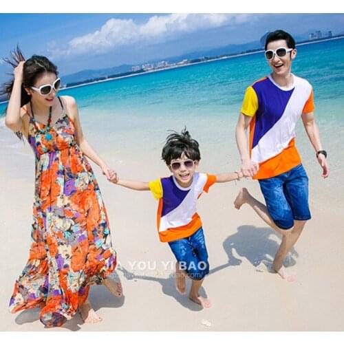 Family Clothes Sets Matching Mother Daughter Dresses Fashion Bohemian Beach Dress Father and Son Casual T-Shirts