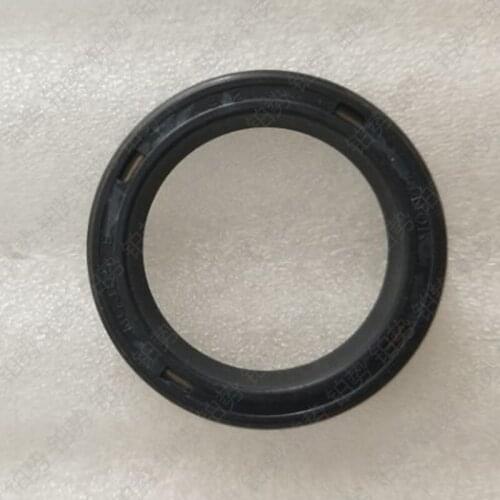 Transfer case drive shaft pad toy otl andc rui serp rado tuv cru iser hil ux4r unn erf ortu ner hia cev an Flange seal oil seal