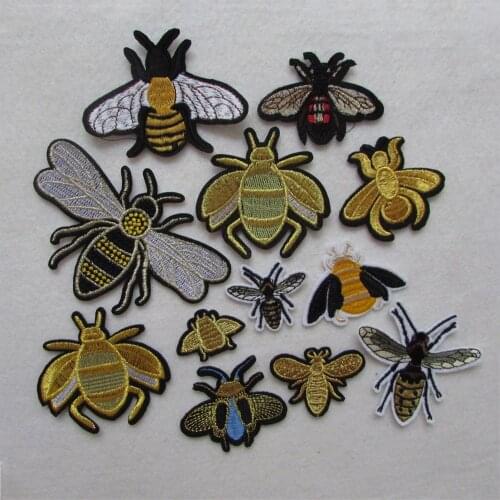 New style fashion skull Patches Iron On Embroidered Patch For Clothing Stick On Badge Paste For Clothes Sew On Bag Pants