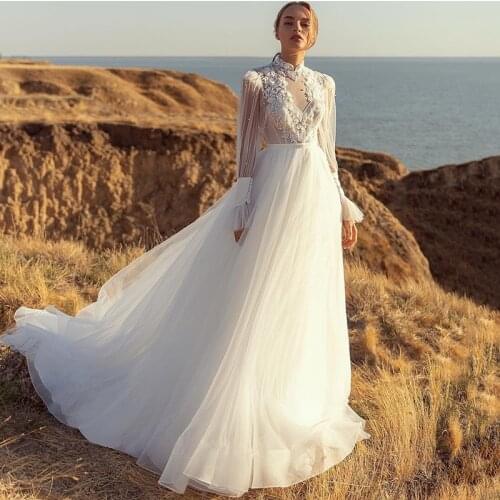 Luxury Wedding Dresses Vintage 3D Floral Lace Long Sleeve Bride Dress Abito Da Sposa A Line Beach Wedding Gowns Boho
