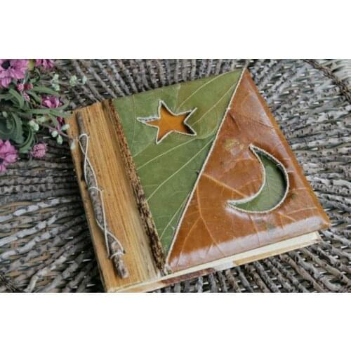 Bali DIY Scrapbook Album Moon And Stars Handmade Album 6 Inch Natural Plant Leaves Round Album XC002