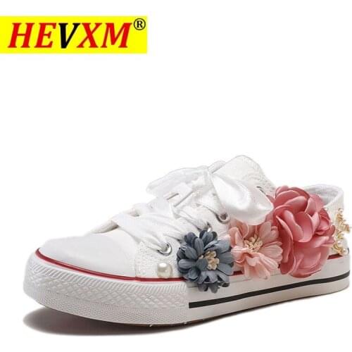 Sneakers Wedges Canvas shoes Womens casual shoes Womens handmade custom Three-dimensional sequins Flowers White Flat