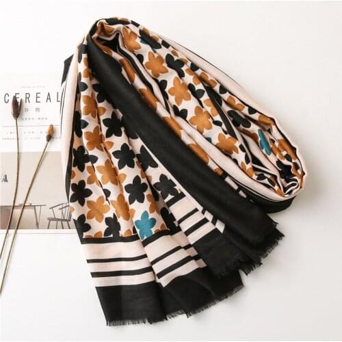 2020 Women Floral Pattern Printed Pattern Scarf 10pcs/lot