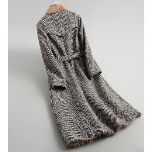 2020 Real Fur Coat Female Natural Lamb Fur Liner Tweed Wool Coats Belt Long Winter Jacket Women Mink Collar 18622 YQ1989