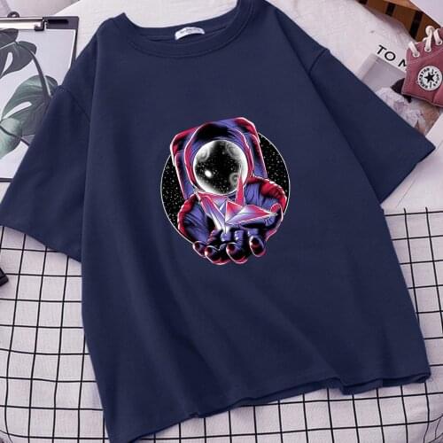 Astronaut Hip Hop Women Vintage Tumblr Ulzzang T Shirts Camisetas De Mujer Anime Tops Tee Shirt Femme Roupas Femininas Vetement