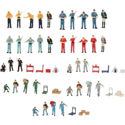 1:64 Scale Hand Painted Miniature Model Figures Gas Station Layout Diorama Miniature Models People Tiny People Building Model Sc