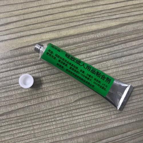 Silicone doll special repair glue can fill the hole, can bond the crack, and does not harden after drying