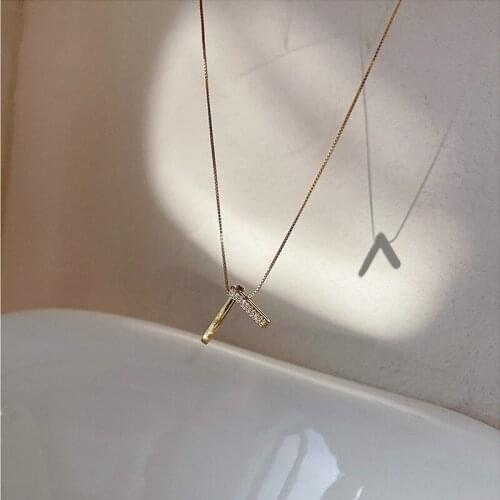 U-Magical Korean Fashion Gold Color Cross Geometric Pendant Necklace for Women Shining Rhinestone Metal Necklace Jewellery
