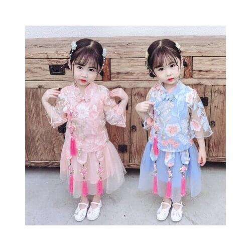 Explosion models 3-10 years old girl baby embroidered Hanfu short-sleeve dress new national style Tang suit retro pendant suit