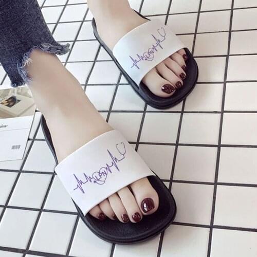 Love heart shape printed Women Slippers Sandals Comfort Women shoes Casual Harajuku Summer Female Beach Shoes Slippers