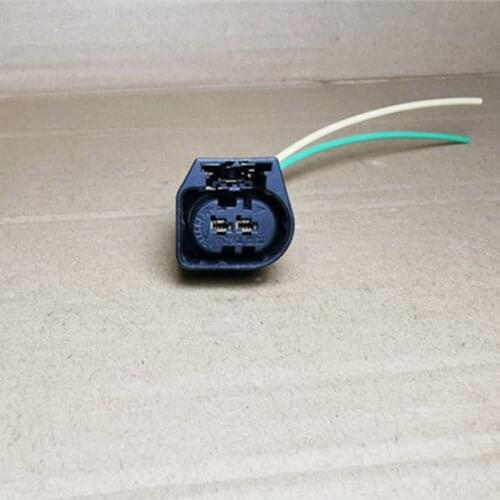 1Pcs Car snail electric horn plug air pump plug harness suit for Mercedes Benz /BMW