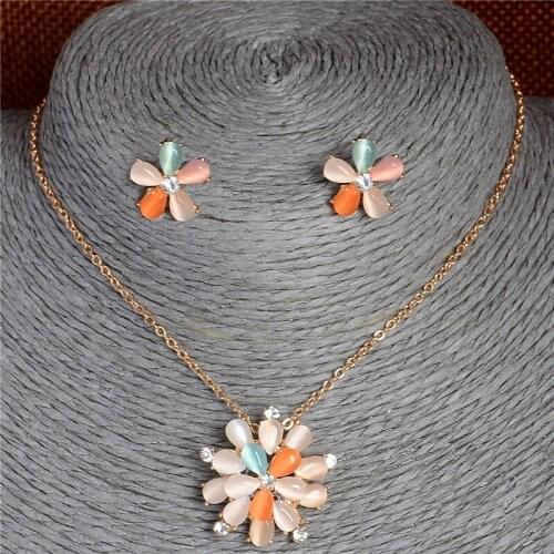 Bohemia Colorful Cat Eye Stone Flower Pendant Necklace Earrings Golden Chains Engagement Jewelry Set Best Gift For Women