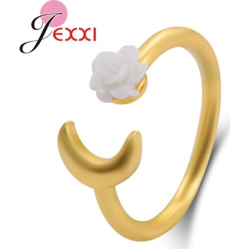 Fresh Style New Arrival Romantic Jewelry Fine Cold Color Finger Ring With White Small Flower Opan Ring Top Quality Anel