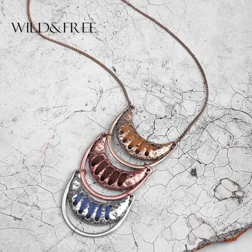 Women Retro Geometric Shape Pendant Necklace Vintage Gold Copper Hollow Out Thread Wrap Pendant Collar Necklace Jewelry