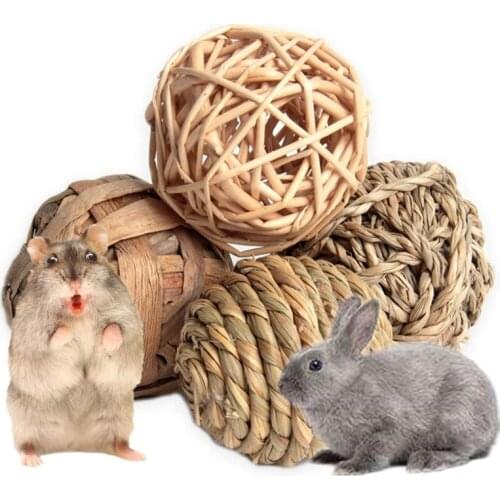 1PC Natural Small Animals Play Ball Rabbit Hamster Grass Ball Bird Parrot Play Rattan Balls Small Animal Activity Chew Toys