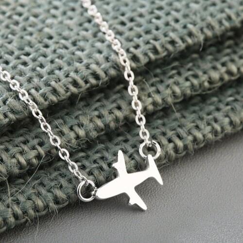 CHENGXUN 2020 2021 Trend Small Aircraft Pendant Chain Classic Airplane Shape Necklace Jewelry Pendants Fashion Decoration Choker