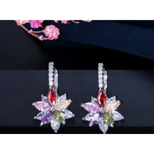 QTT Charms Woman 925 Sterling Silver Earrings Colorful Cubic Zirconia Flower Huggie Stud Earrings Ladies Fashion Jewelry Gift