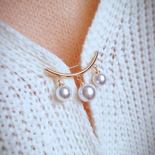Pearl Practical Anti-glare New Creative Brooch Korea Collar Pin Badge Women Jewelry Temperament Gift