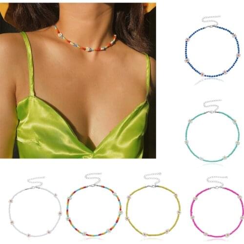 667E Bohemian Hand-woven Seed Bead Daisy Necklace Summer Beach Color Rice Bead Flower Necklace Collar Suitable for Female