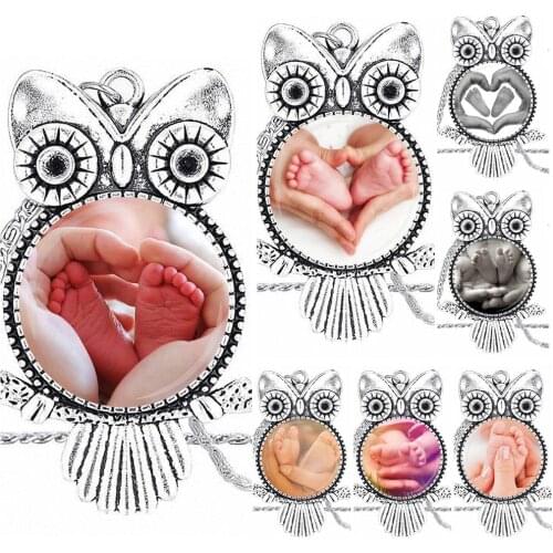 EJ Glaze Glass Cabochon Jewelry With Long Pendant Choker Owl Necklace For Girls Handmade Gift Baby Feet in Mother Hands