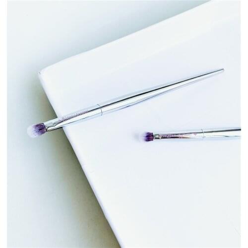 Live Beauty Fully Small Shadow Brush #220 - A Perfect Small area Eyeshadow Blending Makeup Brush