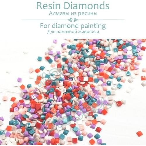 Resin Diamonds for painting,Round/Square,Diamond Embroidery,One Pack Approach to 200 Diamonds,Kits,DIY,Mosaic,Gift,Home Decor