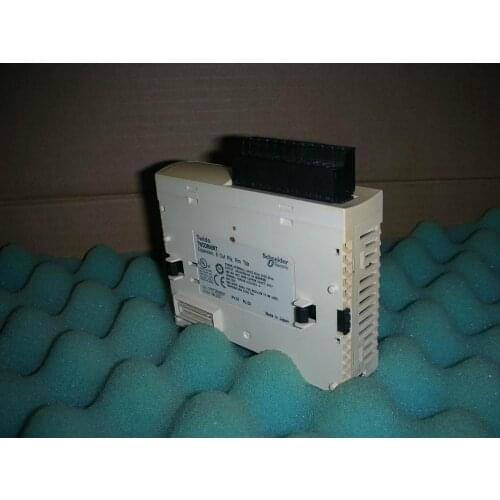 1PC USED Schneider TWDDRA8RT PLC